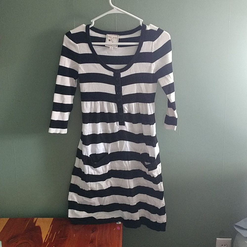 Black and white stripped dress